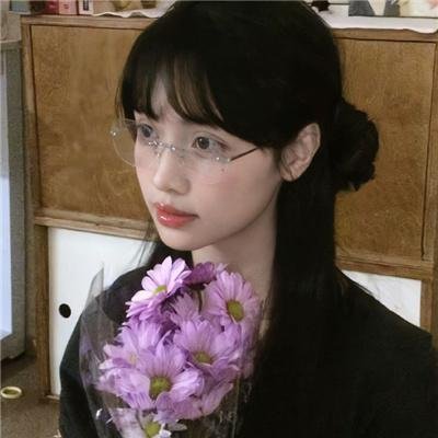 亲吻的人们 封面